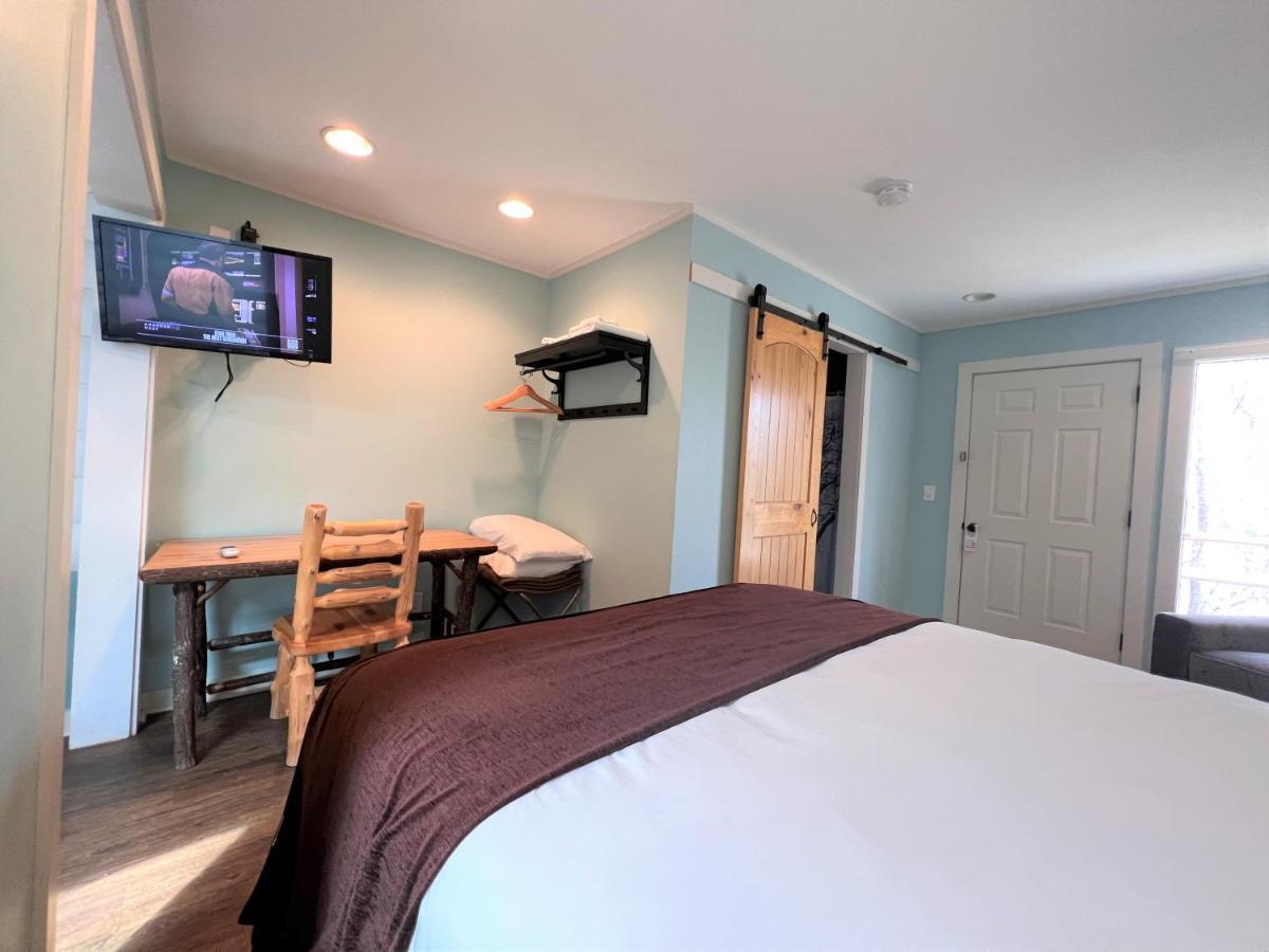 Mountain Top Inn And Resort Warm Springs Exterior foto