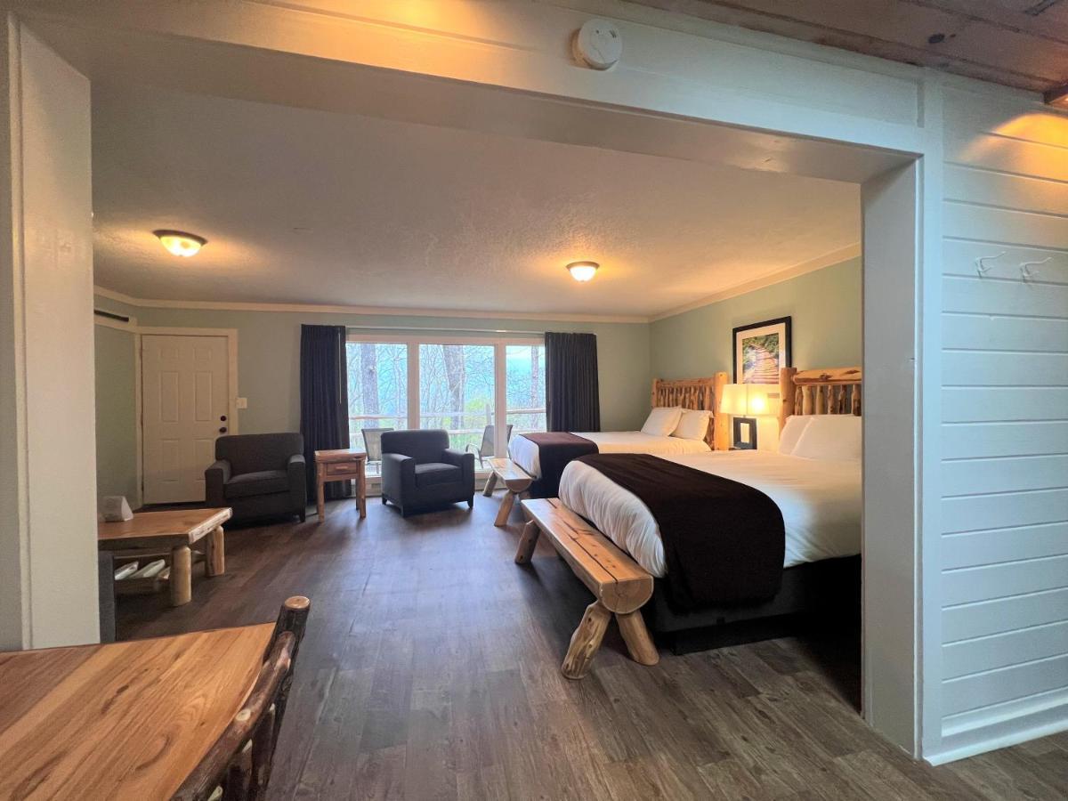 Mountain Top Inn And Resort Warm Springs Exterior foto