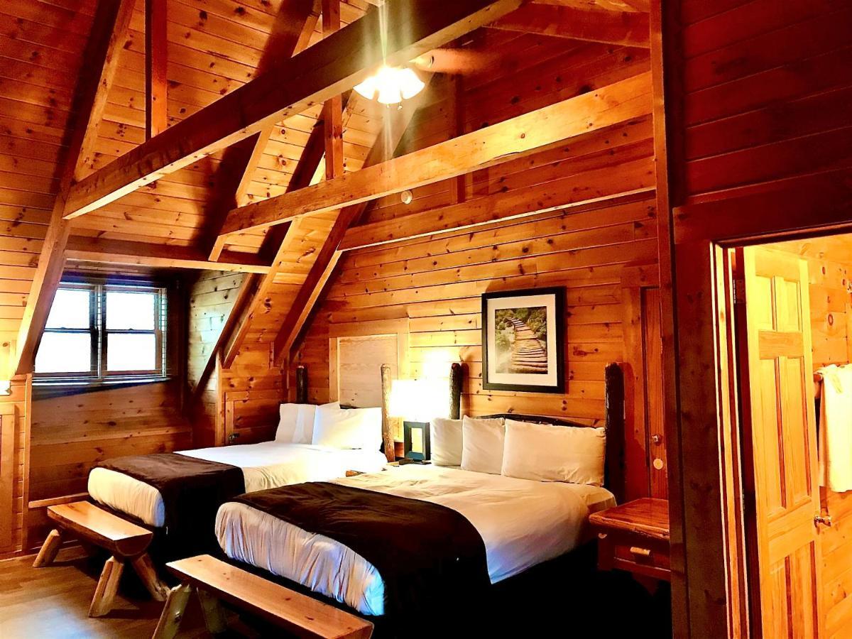 Mountain Top Inn And Resort Warm Springs Exterior foto
